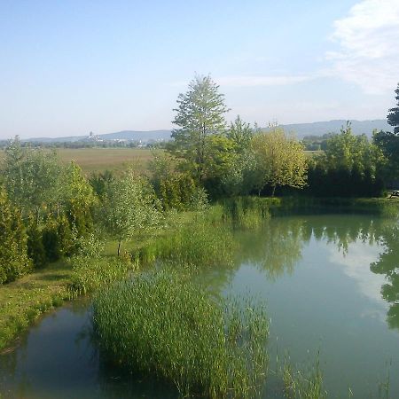 Grante Motel Ostřihom Exteriér fotografie