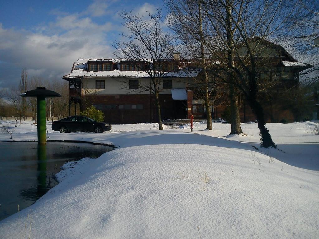Grante Motel Ostřihom Exteriér fotografie