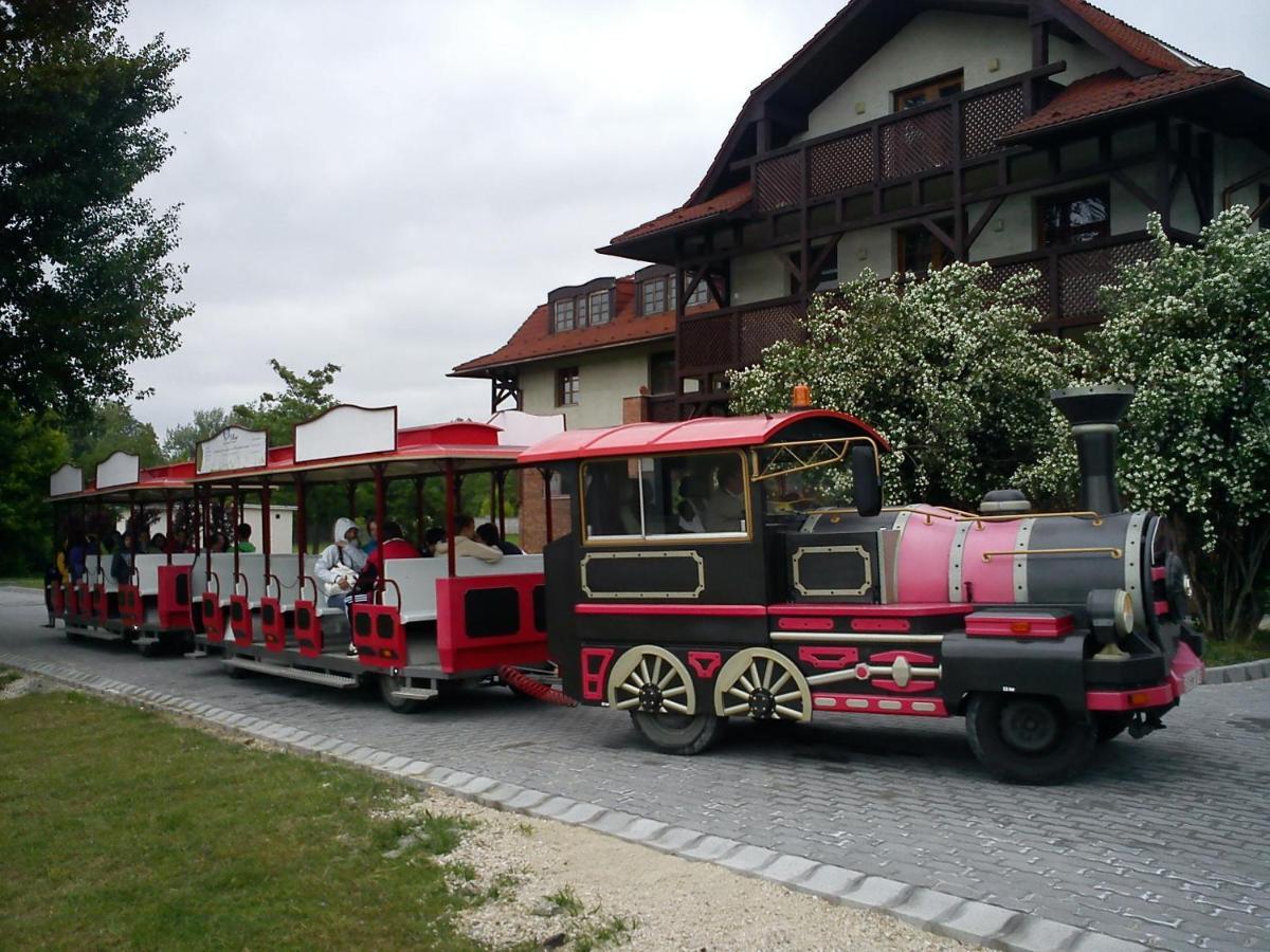 Grante Motel Ostřihom Exteriér fotografie